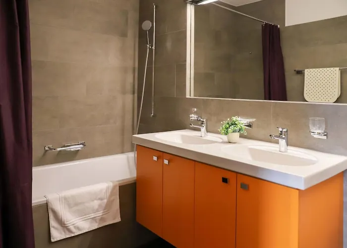 公寓 Allod Park Haus C 305 By Interhome 达沃斯